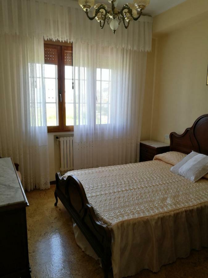 Chalet Vacacional En Segunda Linea De Playa Foz Bagian luar foto